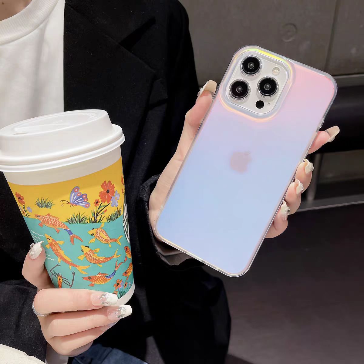 掌电法则 IMD冰淇淋磨砂极光镭射渐变 苹果1516Promax专用手机壳 手机保护套 防摔耐磨抗刮
详情2