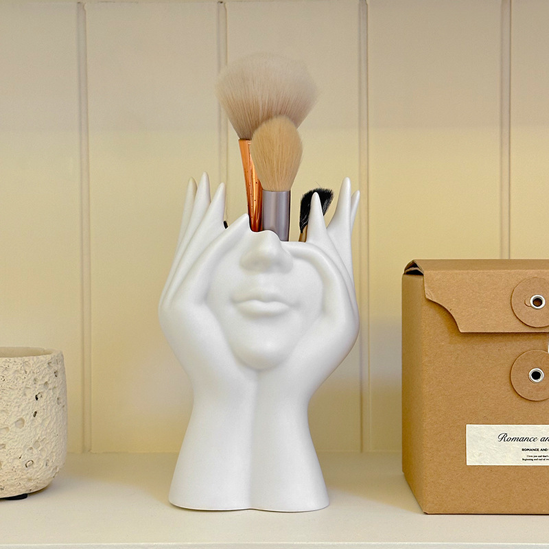 Cross-border high-appearure-level makeup brush storage holder, facial art dressing table desktop, multi-functional cosmetics storage pen holder pic 6