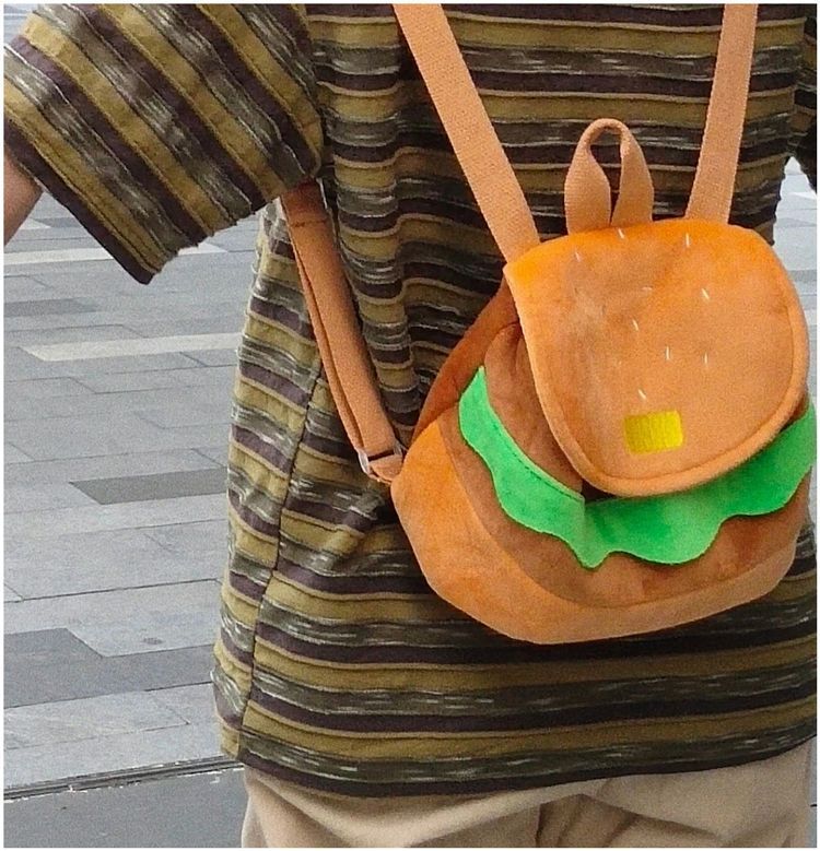 The same style of hamburger backpack as Xiaohongshu, cute cartoon student small backpack, large-capacity campus backpack for girls pic 5