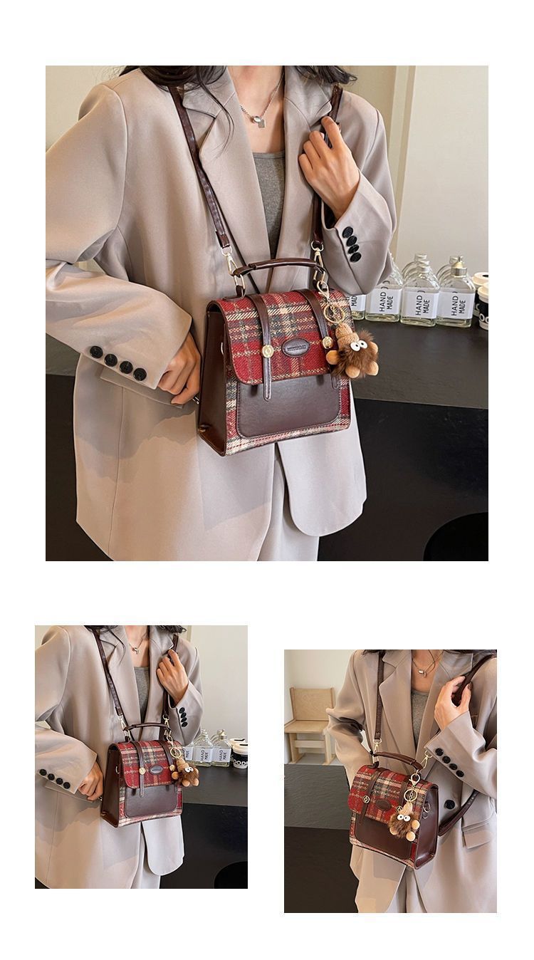 高级感学院风双肩包小众背包2025新款简约格子书包通勤英伦风女包详情9