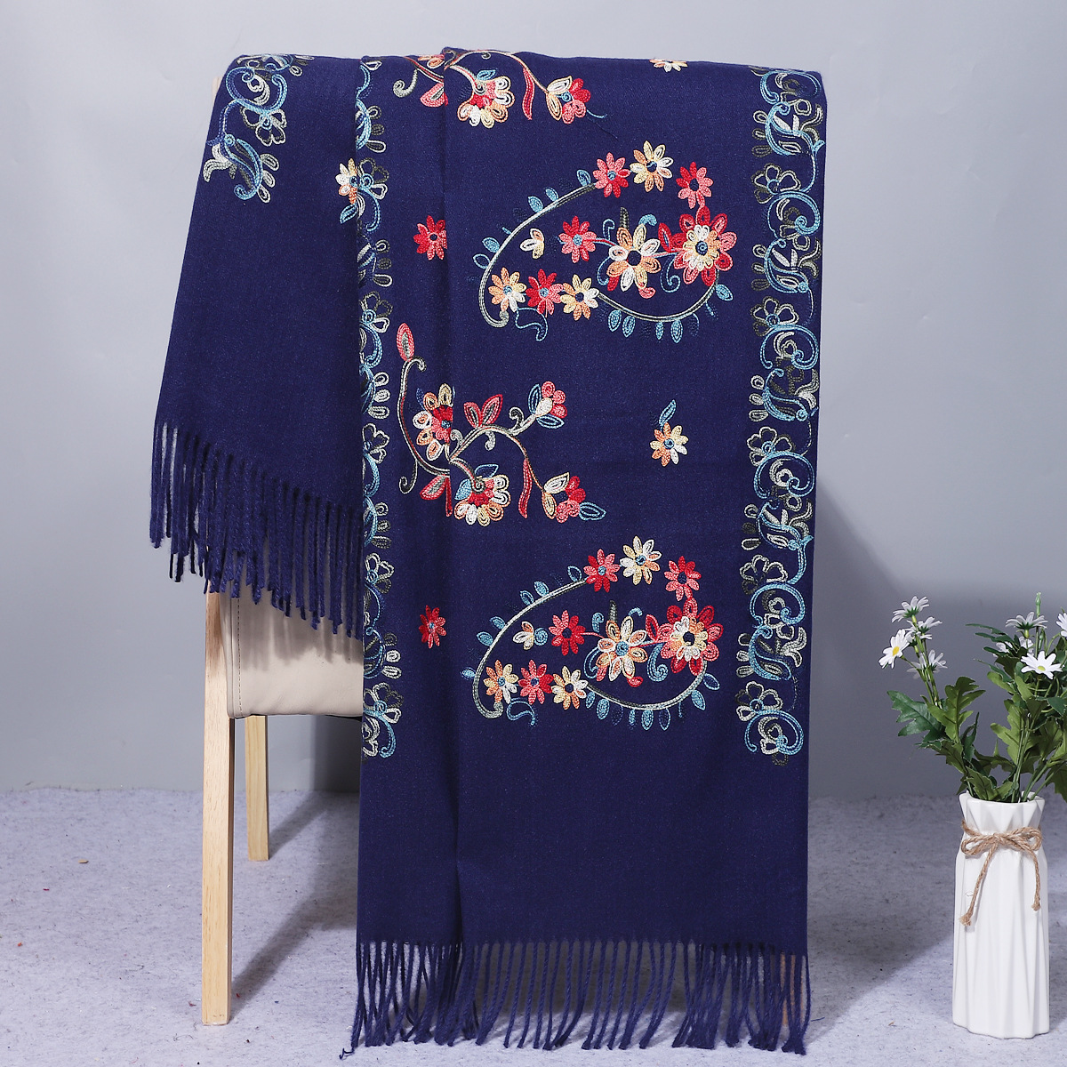 Yunnan Chinese style embroidery scarf for women autumn and winter, ethnic style cashmere Suzhou embroidery thickened warm shawl, dual-purpose pic 20