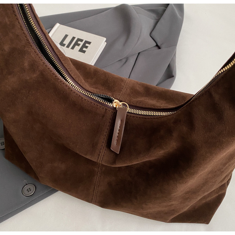 Retro matte tote bag, autumn and winter bag, commuter underarm bag, large-capacity single-shoulder tote bag, simple single-shoulder bag for women pic 24