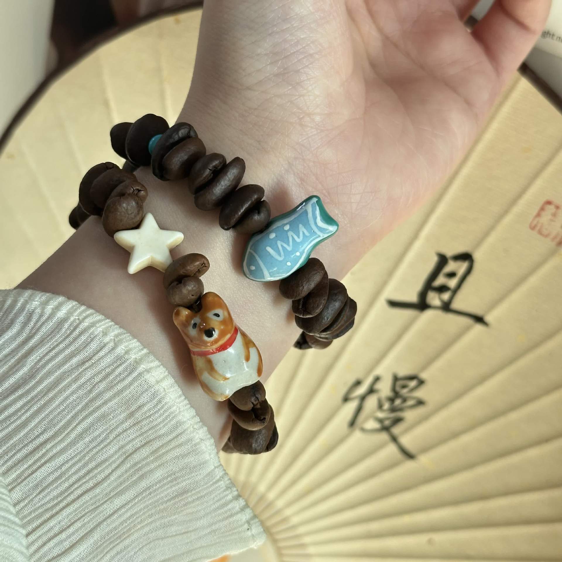 趣味咖啡豆猫爪串珠手链新中式设计感手作葫芦梅花手串百搭手链详情17