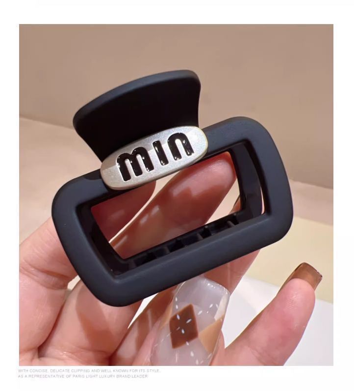 新款简约黑色茶咖色中号马尾抓夹方形半抓韩版蓬松银标发抓ins详情3