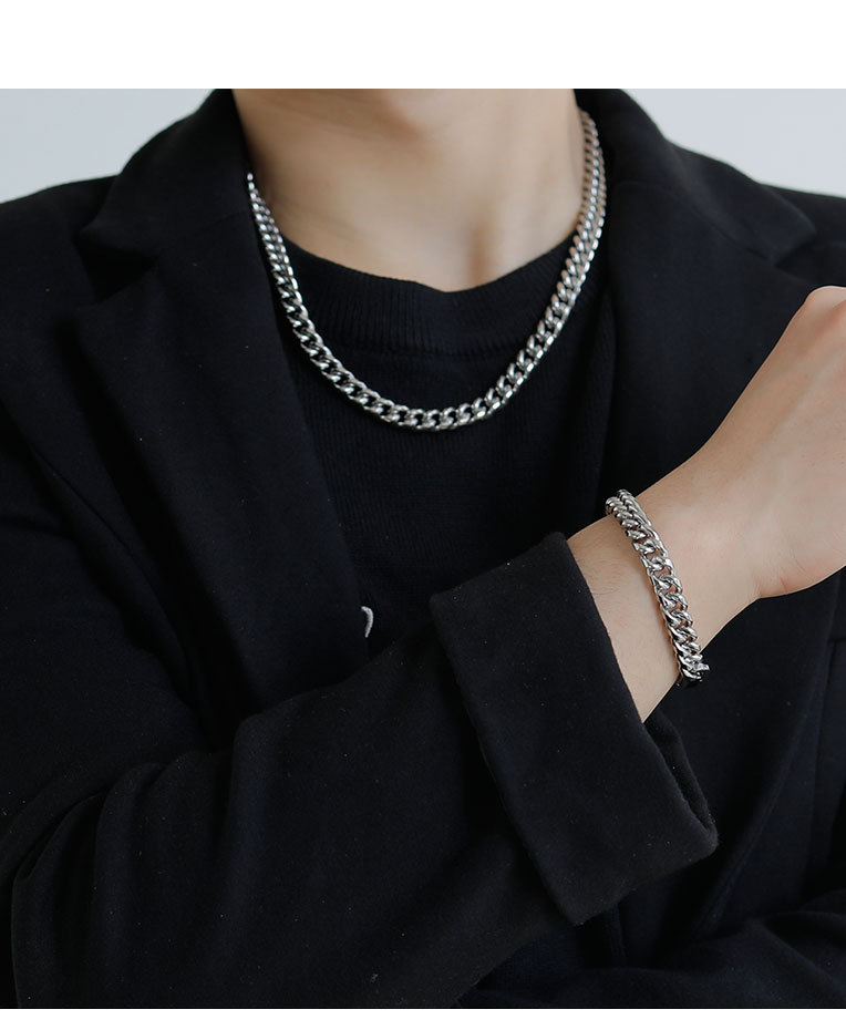 Titanium steel bracelet for men, Cuban light luxury jewelry, Instagram niche design for women, couple style, student trendy brand bracelet pic 3