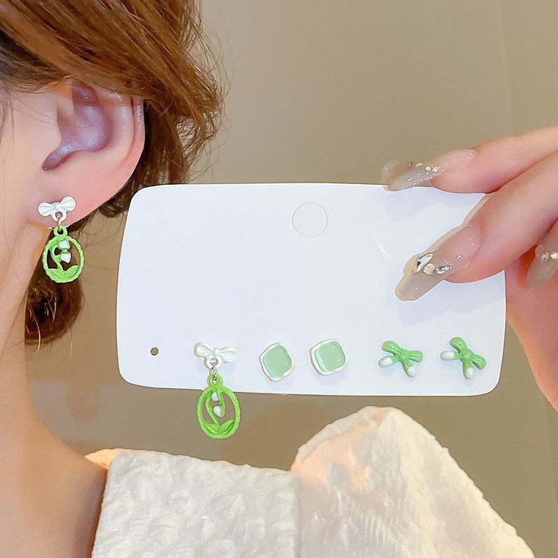 Silver needle Yiwu accessories wholesale, street stall, night market supply, live-streaming bestsellers, Xiaohongshu ear stud accessories factory, female pic 19