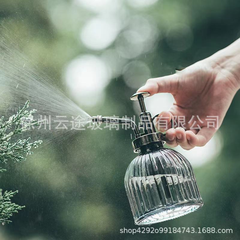 跨境玻璃竖纹小喷壶复古园艺洒水壶彩色浇水壶家居摆件厂家现货详情11