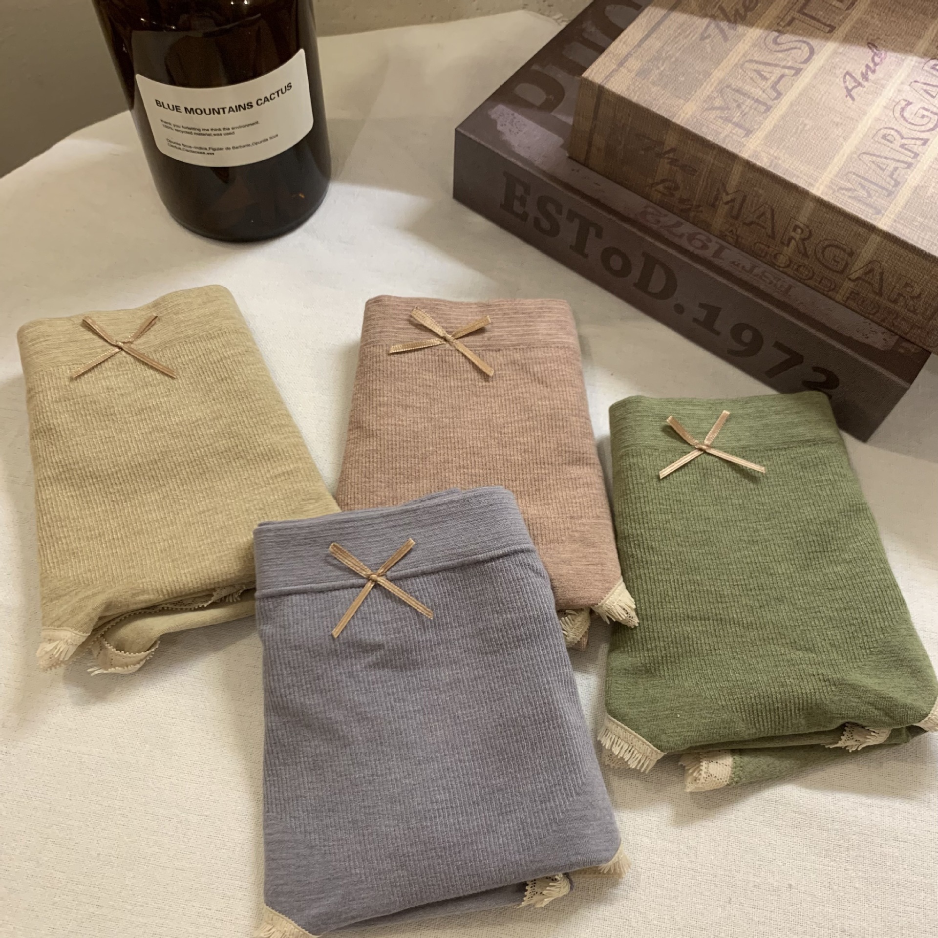 日系暗黑简约舒适中腰蕾丝边少女高弹纯棉透气孔档女生三角裤详情42