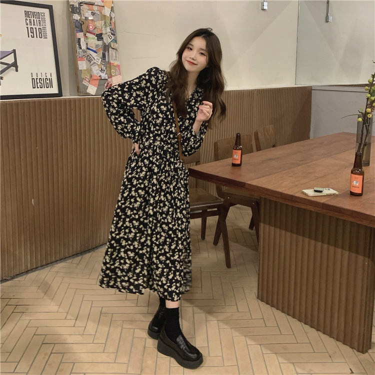 温柔风碎花V领连衣裙女春夏2025新款长款过膝高腰气质长袖A字裙子详情10