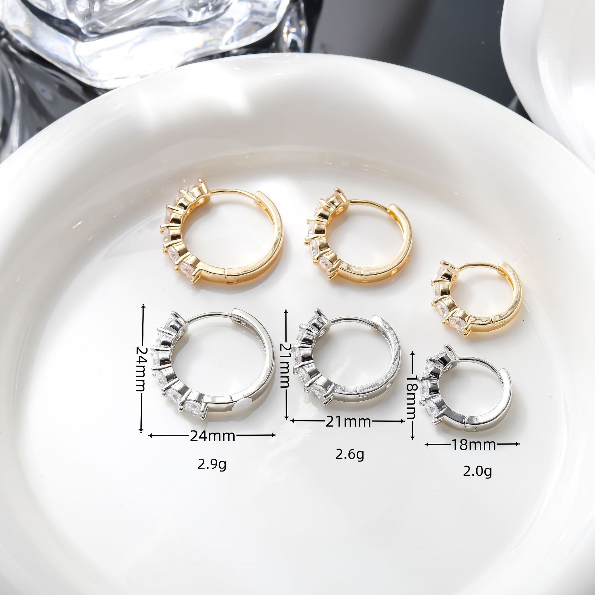 New European and American row diamond imitation moissanite earrings with a light and luxurious style, round zirconia geometric earrings, are selling well on Amazon pic 1