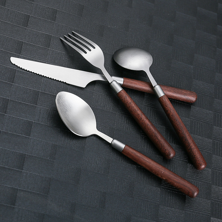 不锈钢刀叉勺餐具套装复古胡桃木柄家用西餐具牛排刀叉甜品勺叉子详情16