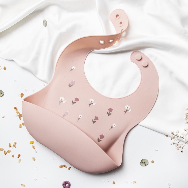 婴童 硅胶围兜小熊围嘴男女宝宝吃饭兜儿童口水兜防水防脏神器详情12