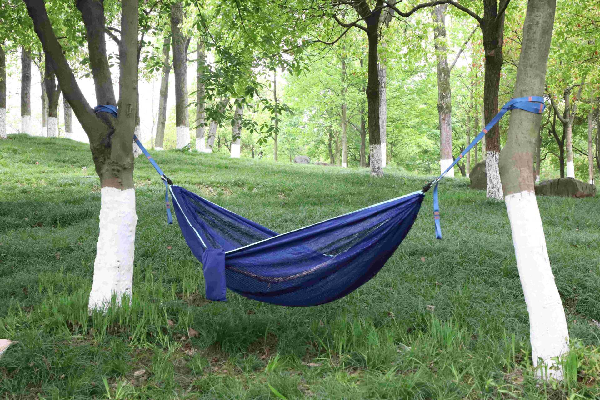 Ice Silk Camping Outdoor Hammock Camping Outdoor Campsite Anti-rolking Color mesh Hammock Summer Hanging Chair swing pic 7