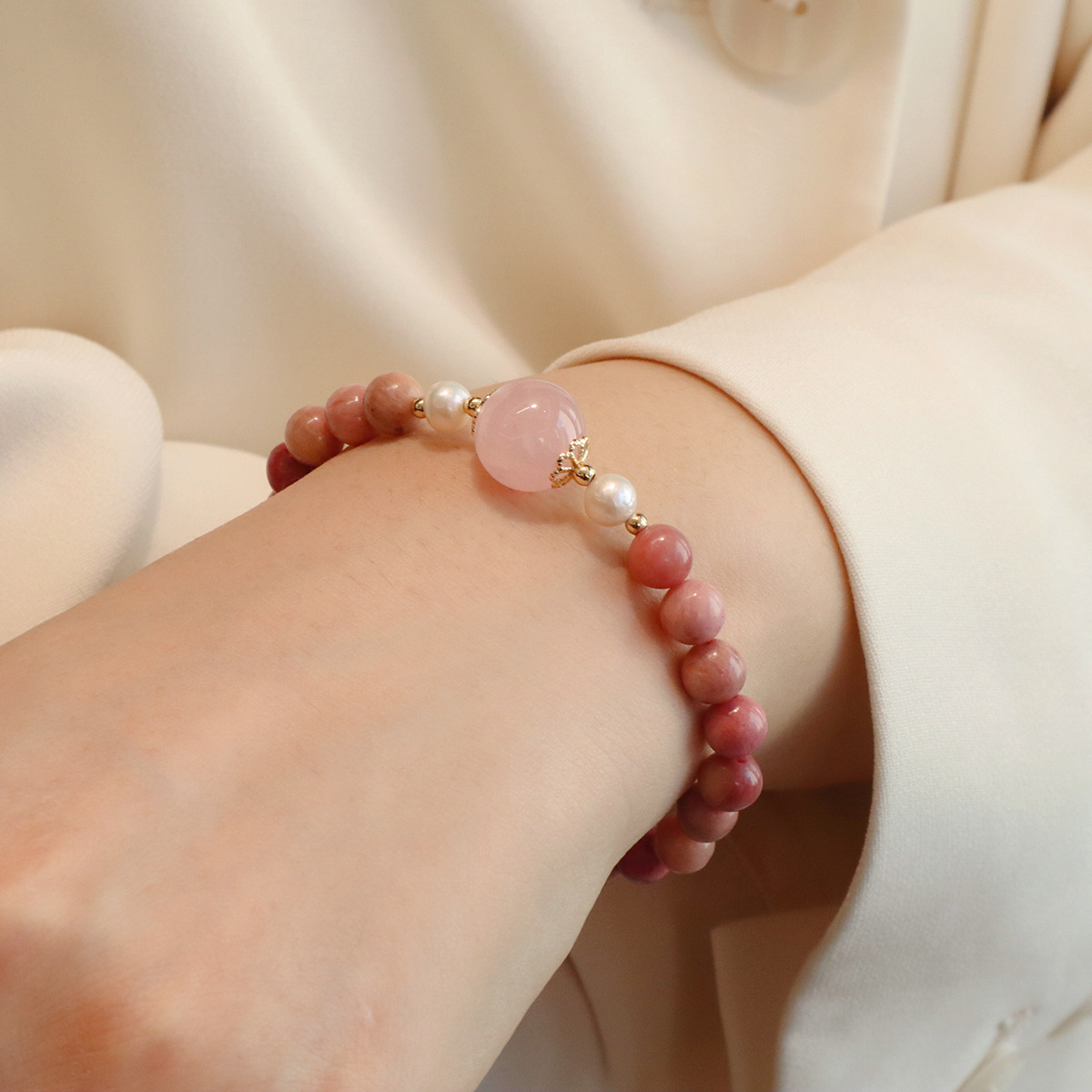 红纹石手链天然淡水珍珠玉髓高级感天然石手串女平安扣星星设计详情16