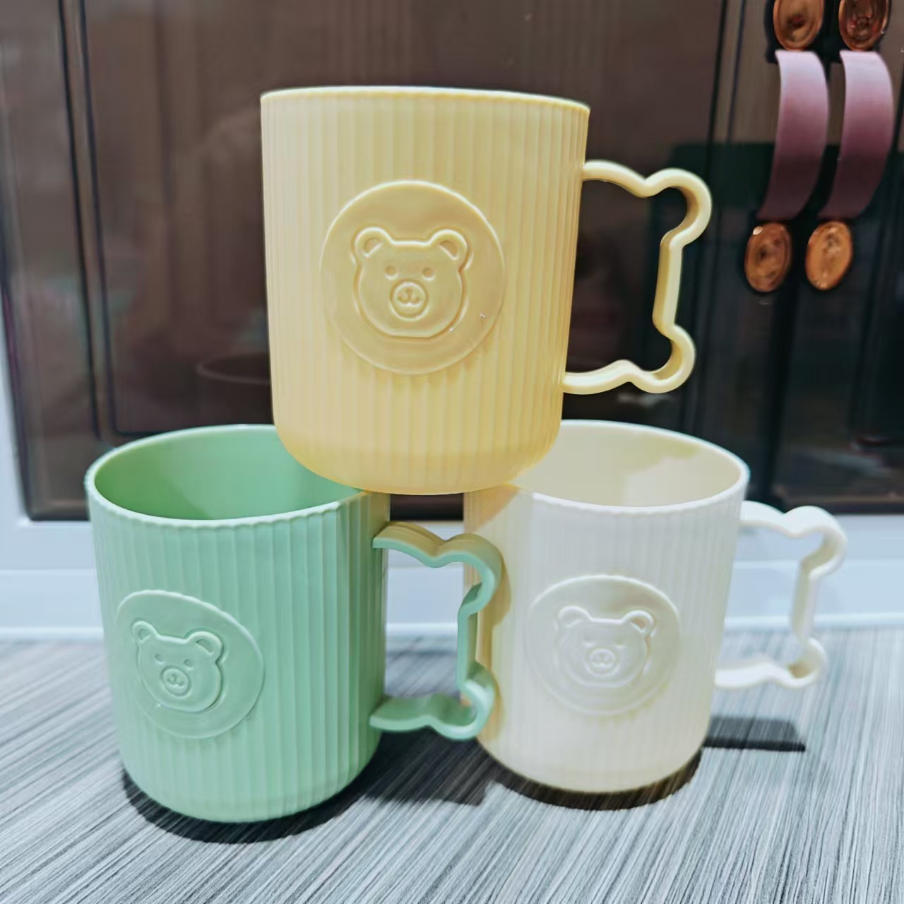 【 Zone 2-6 】8259 cups 240 yuan per case, 8259 cups, cute bear cups, Nordic cups, Toothbrushing cups, drinking cups, bulk cups, 2 yuan for wholesale pic 2