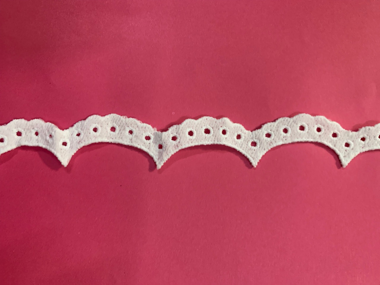 The manufacturer produces 1-centimeter single-sided water-soluble milk silk lace clothing, curtains, accessories and jewelry Lolita DIY pic 9