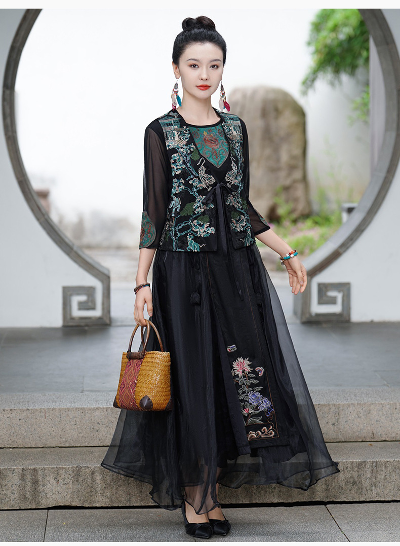 Ethnic style, new Chinese-style national trend, Tencel elastic waist, large swing skirt, long skirt, embroidered flower horse face skirt, A-line skirt pic 19