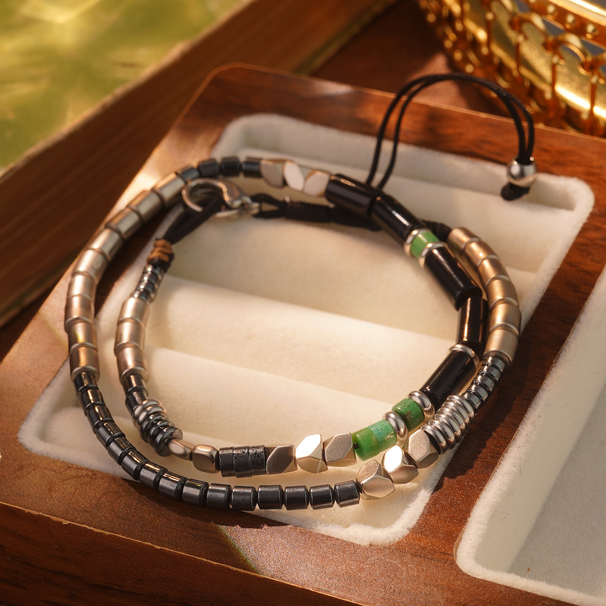 Ethnic style, unique tassel and beaded bracelet, elegant and niche design, retro hand-woven, wealth-attracting artistic jewelry pic 26