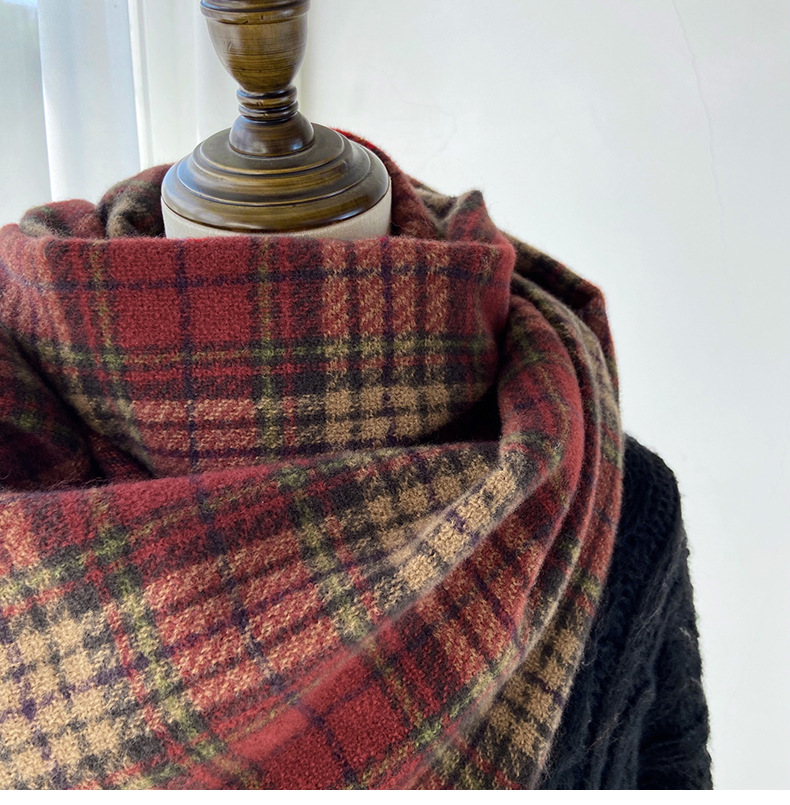 一件代发格子围巾女秋冬学生新款围脖韩系流苏高级氛围感保暖情侣百搭披肩地摊批发详情11