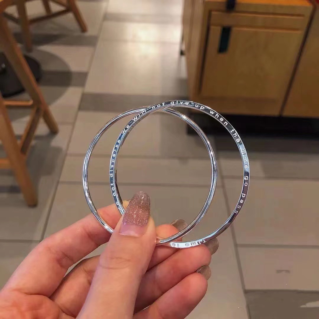 双环四叶草手镯女生高级感纯银2024新款小众轻奢幸运草手环饰品详情5