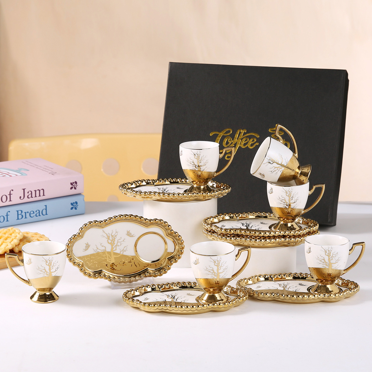 European-style ceramic cups, gold-plated creative coffee cup and saucer sets, Middle Eastern, European and American electroplated cups, business gift wine glasses pic 2
