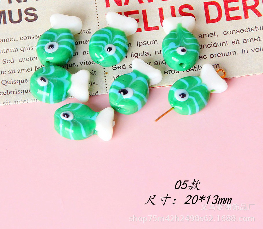 古法工艺琉璃可爱小鱼DIY 项链手链手机链饰配详情5