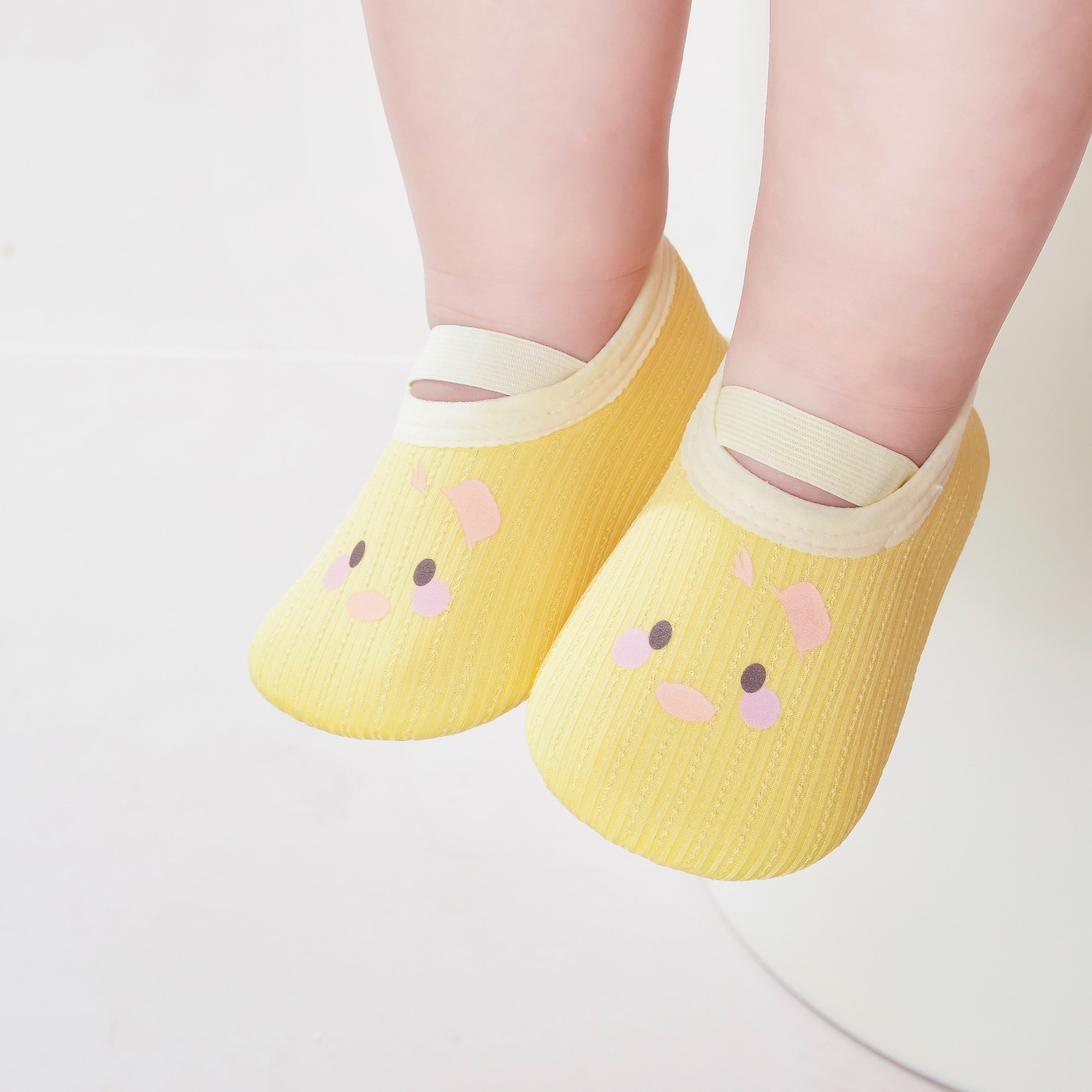 2025春季新款卡通儿童居家地板袜室内防滑隔凉柔软学步鞋婴童超萌详情9