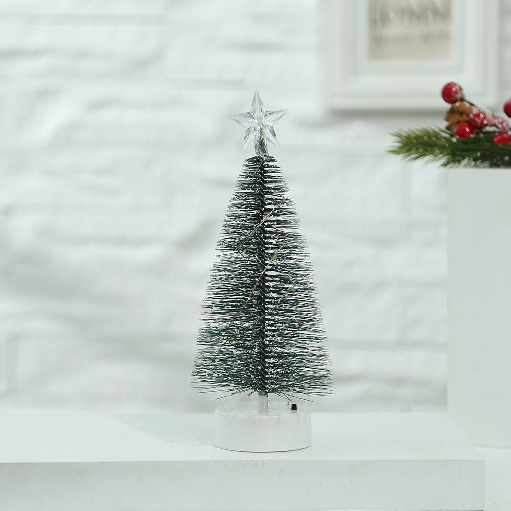 工厂直销迷你圣诞树场景装饰品带彩色灯光星星树顶的圣诞树批发详情6