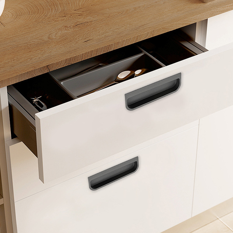 The black invisible handle of the tatami is embedded with the drawer handles of the cabinets and wardrobes. The sliding door is equipped with a golden concealed embedded handle pic 67