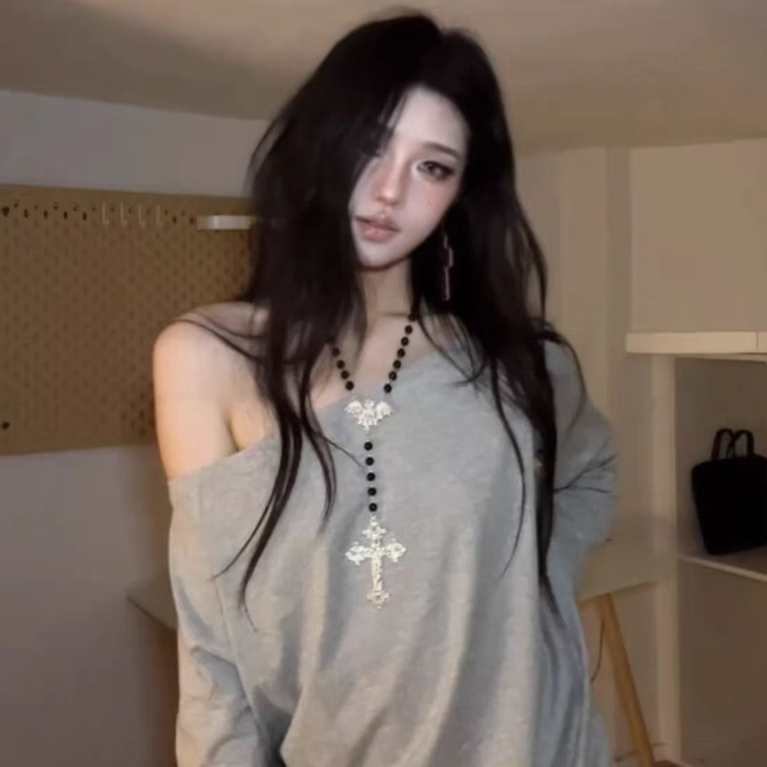 暗黑y2k亚比少女叠戴黑色串珠项链蝙蝠十字甜酷辣妹卫衣项饰配饰详情4