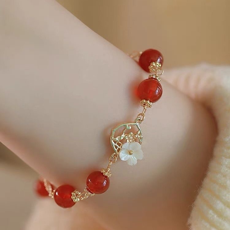 2024新款九条装蝶恋花手链翩翩蝴蝶钰碎珠手链清新设计感闺蜜手链详情7