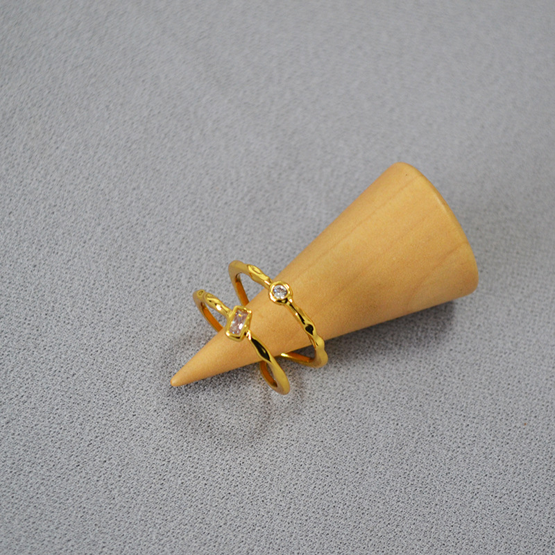 日韩小众简约黄铜镀金锤打纹理双层线条镶嵌锆石闪钻开口戒指女详情5