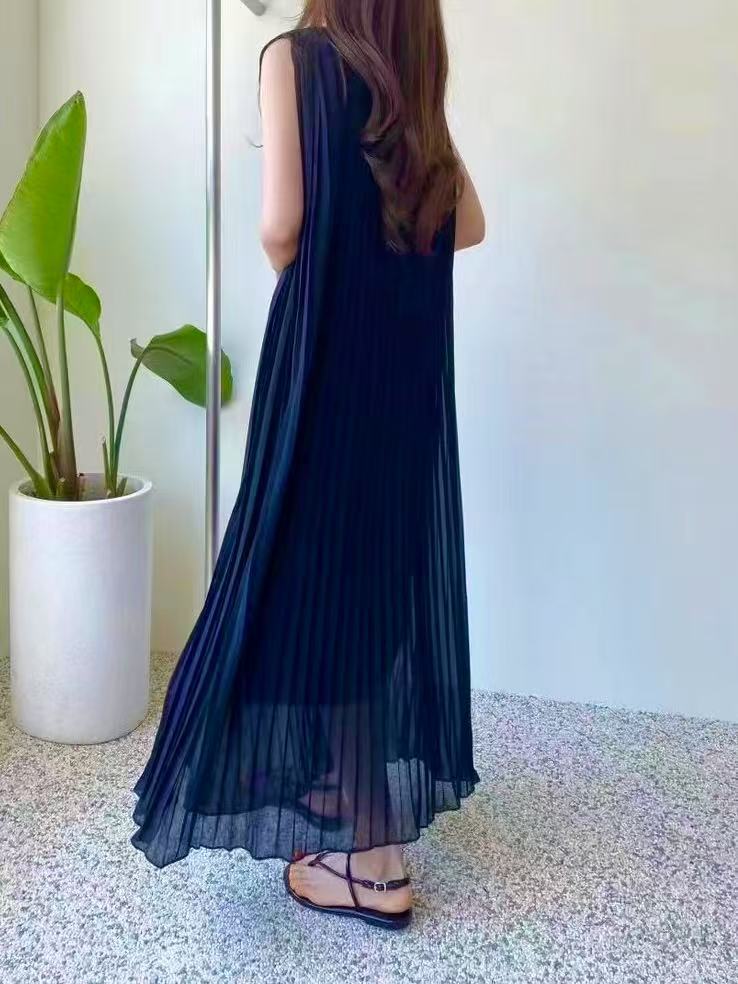 In stock 2026 Japanese Rakuten summer waist-cinching and slimming sleeveless pleated chiffon dress with belt pic 8