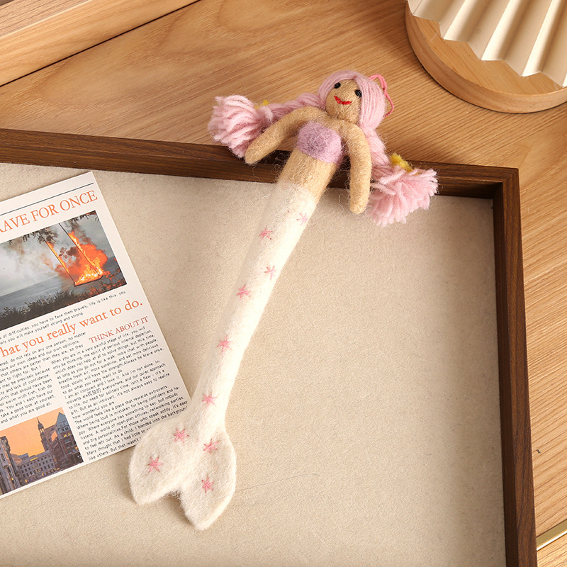 手工羊毛毡挂件美人鱼包挂可爱包包挂件毛绒公仔玩偶书包挂饰批发详情6