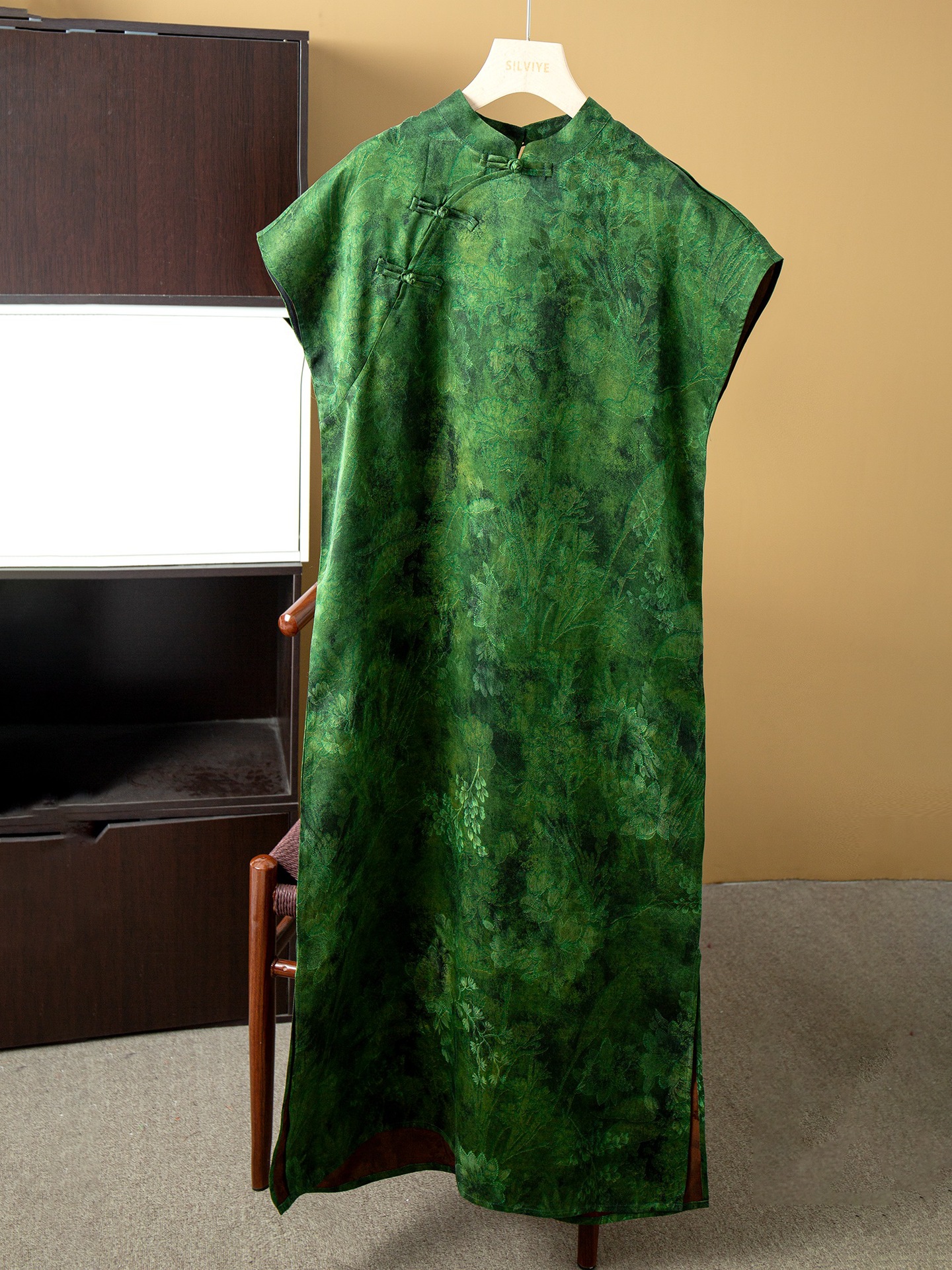 真丝香云纱立领旗袍连衣裙女国风刺绣100桑蚕丝收腰裙子夏新款详情9