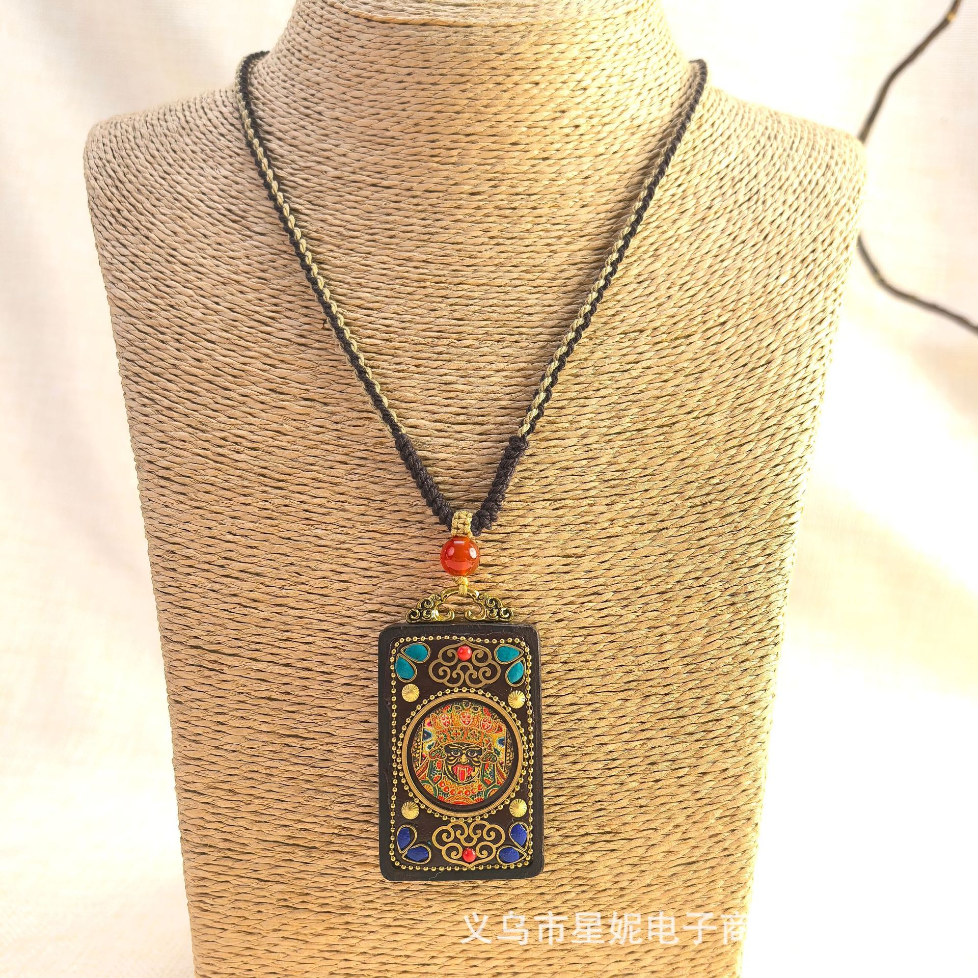 Nepalese Thangka pendant for men, green Tara Manjusri Bodhisattva, esandalwood Buddha amulet, retro necklace, sweater chain pendant for women pic 42
