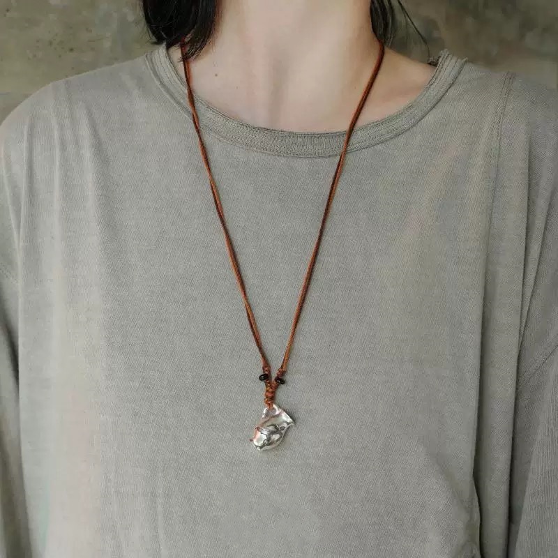 ESN经典系列雕刻酒壶项链 游牧风可小众高级感单耳酒壶编织筐项链详情5