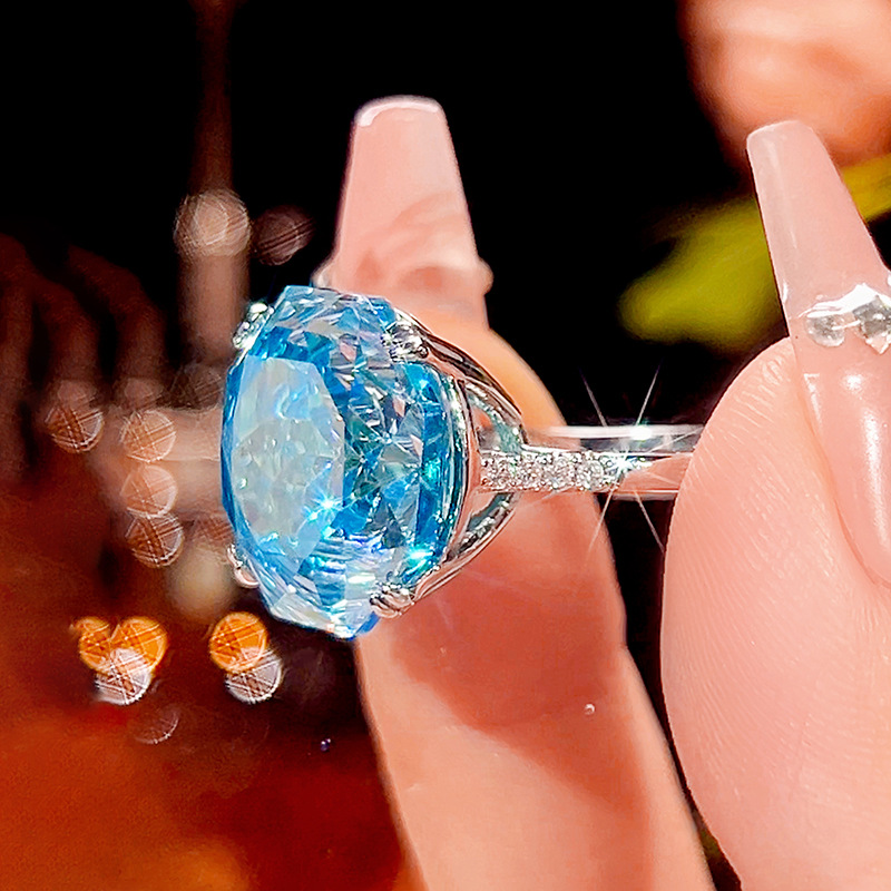 2025新款庄生生珠宝铜底镀金仿真玫瑰切海蓝简约戒指主石16mm详情8