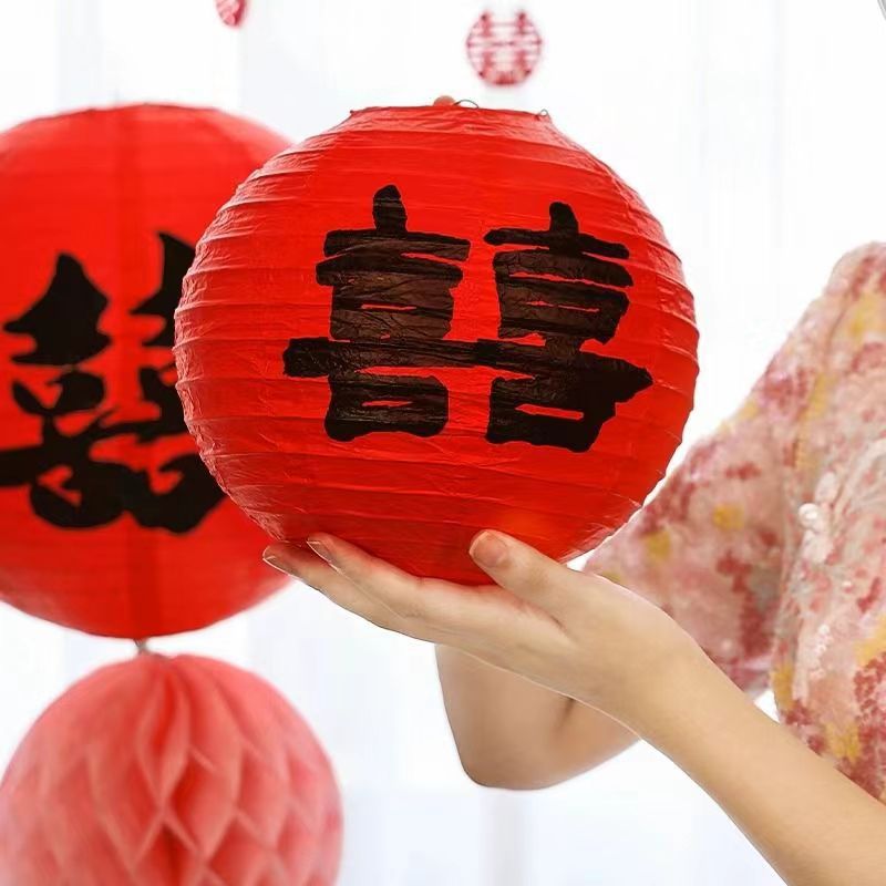 结婚红色喜字灯笼中式婚礼树挂摆件新娘拍照道具布置装饰挂件批发详情5