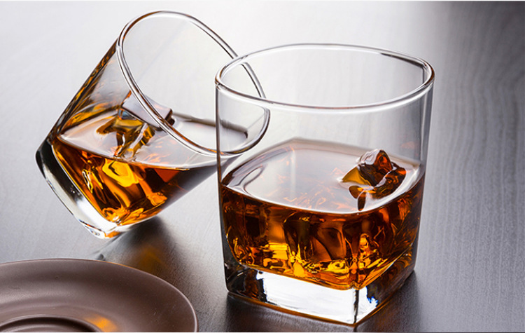 Whisky glass cups, bar spirits cups, household white spirit cups, transparent beer mugs, hotel juice cups, logos can be added pic 4