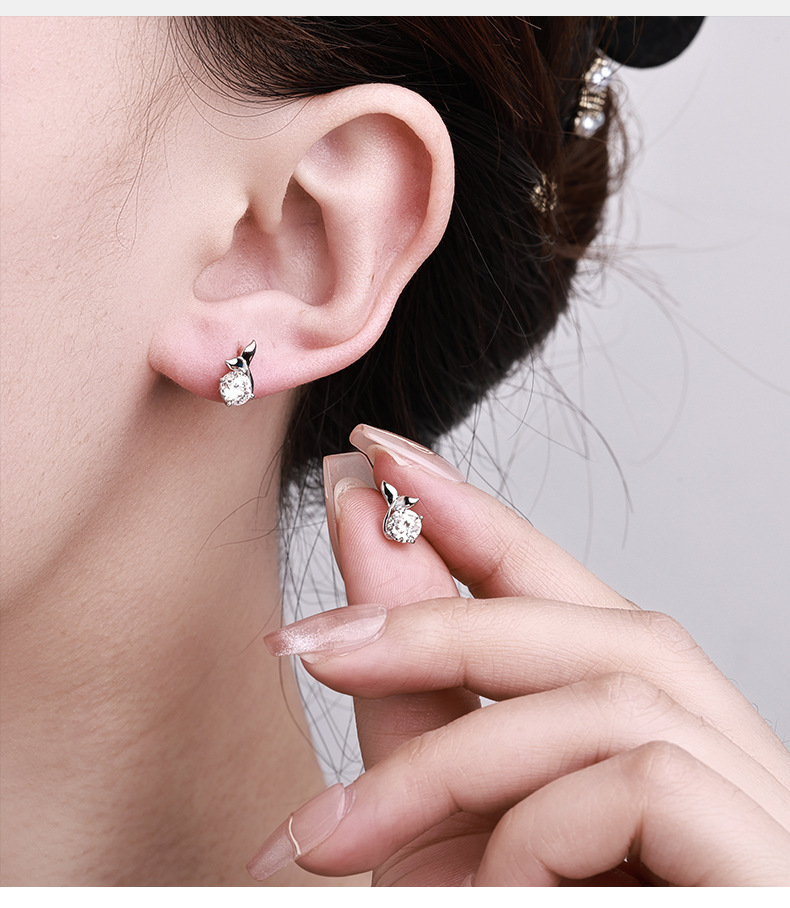 Zhuoheng Select 925 sterling silver Stud earrings for Women, 2026 new style, trendy, simple, compact, high-end, elegant, niche design Mosang earrings pic 3