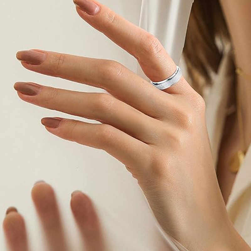 Cross-border European and American stress-relieving rings, hip-hop rotating rings, simple and retro titanium steel star and moon rings, fashionable wholesale for men and women pic 3