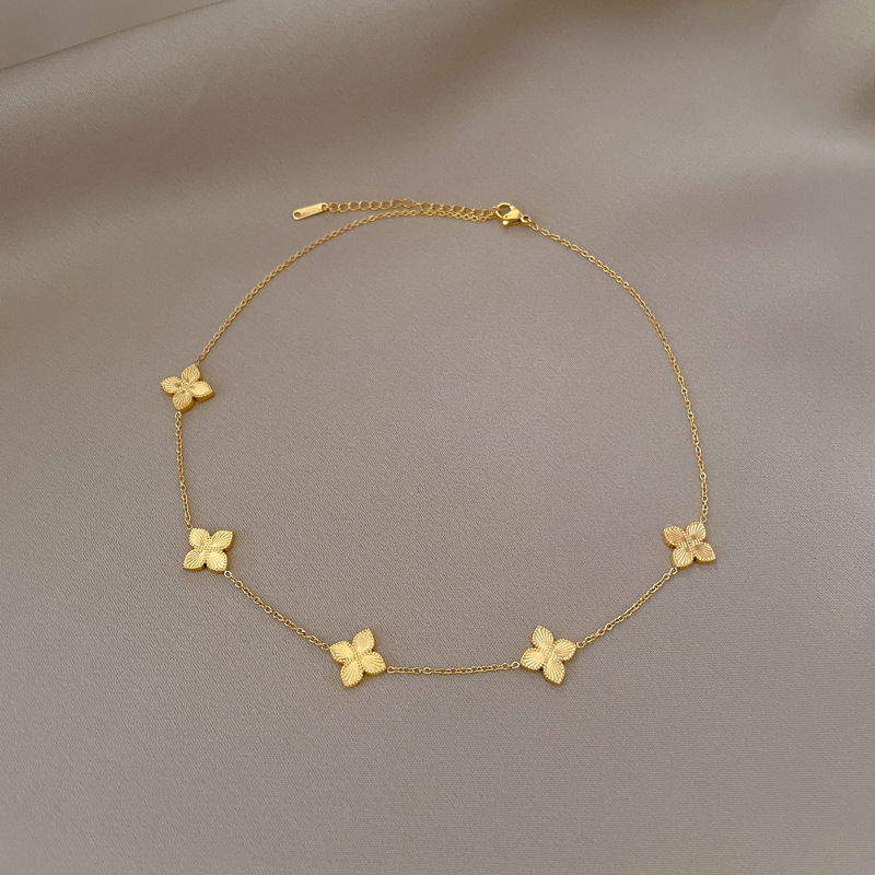 【通体钛钢】镭射幸运草气质个性极简风炉内真金女ins锁骨项链详情5