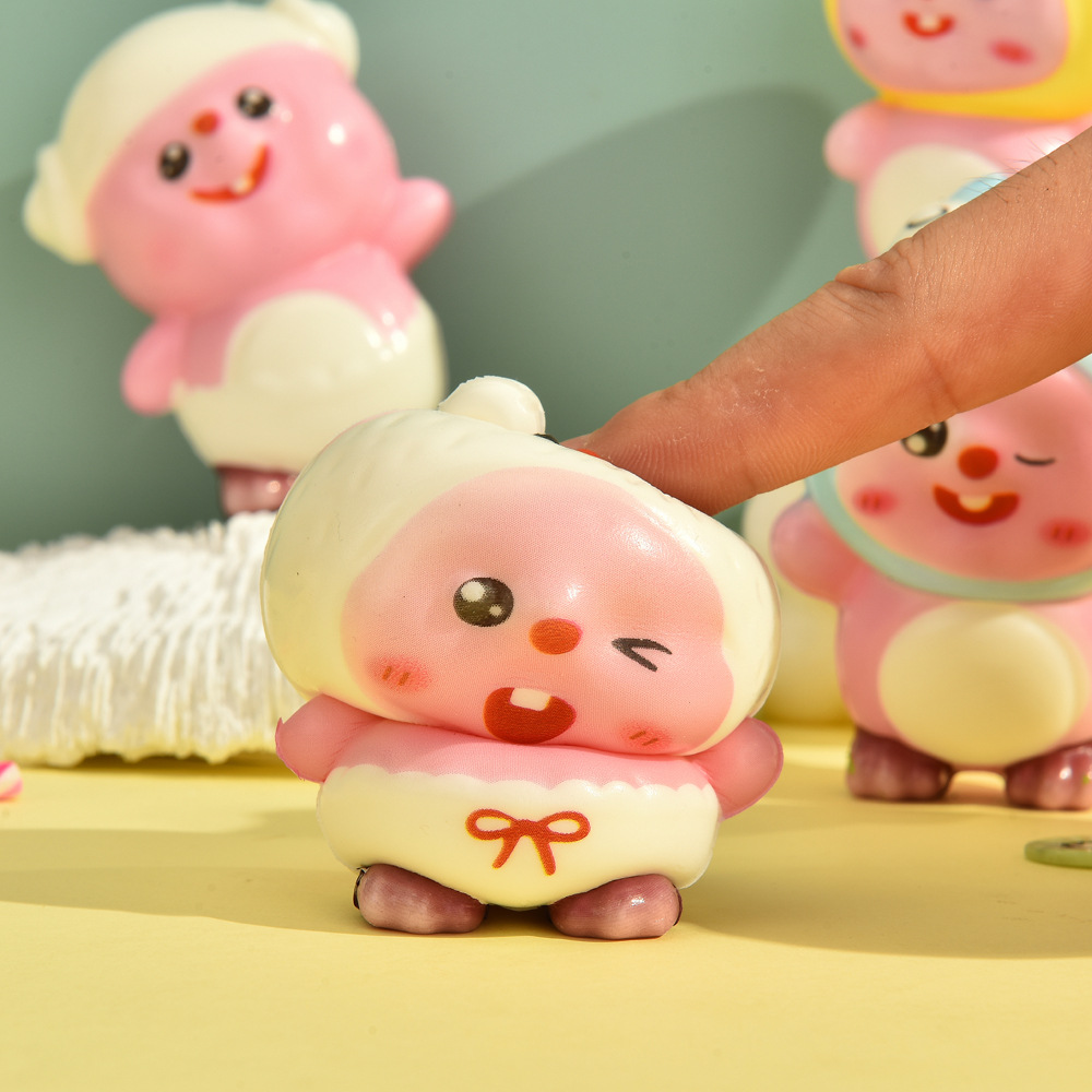 网红解压玩具小海狸露比慢回弹捏捏乐可爱赞萌公仔创意桌面摆件详情2