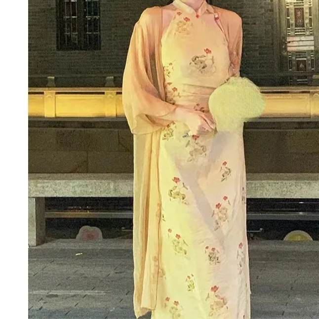 A new Chinese-style retro improved cheongsam dress for women in the summer of 2025, featuring a cinched waist and a slimming look pic 3