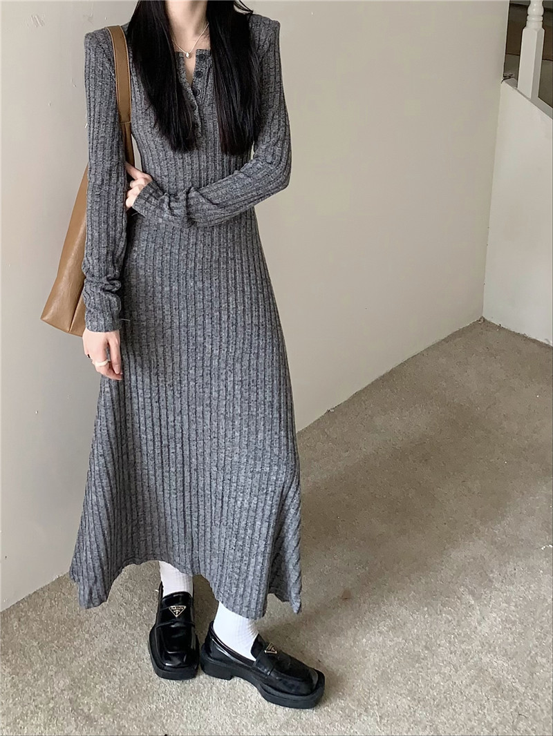 Retro, simple and versatile knitted long-sleeved dress for women, spring waist-cinching and slimming A-line dress, new autumn and winter base long dress pic 30