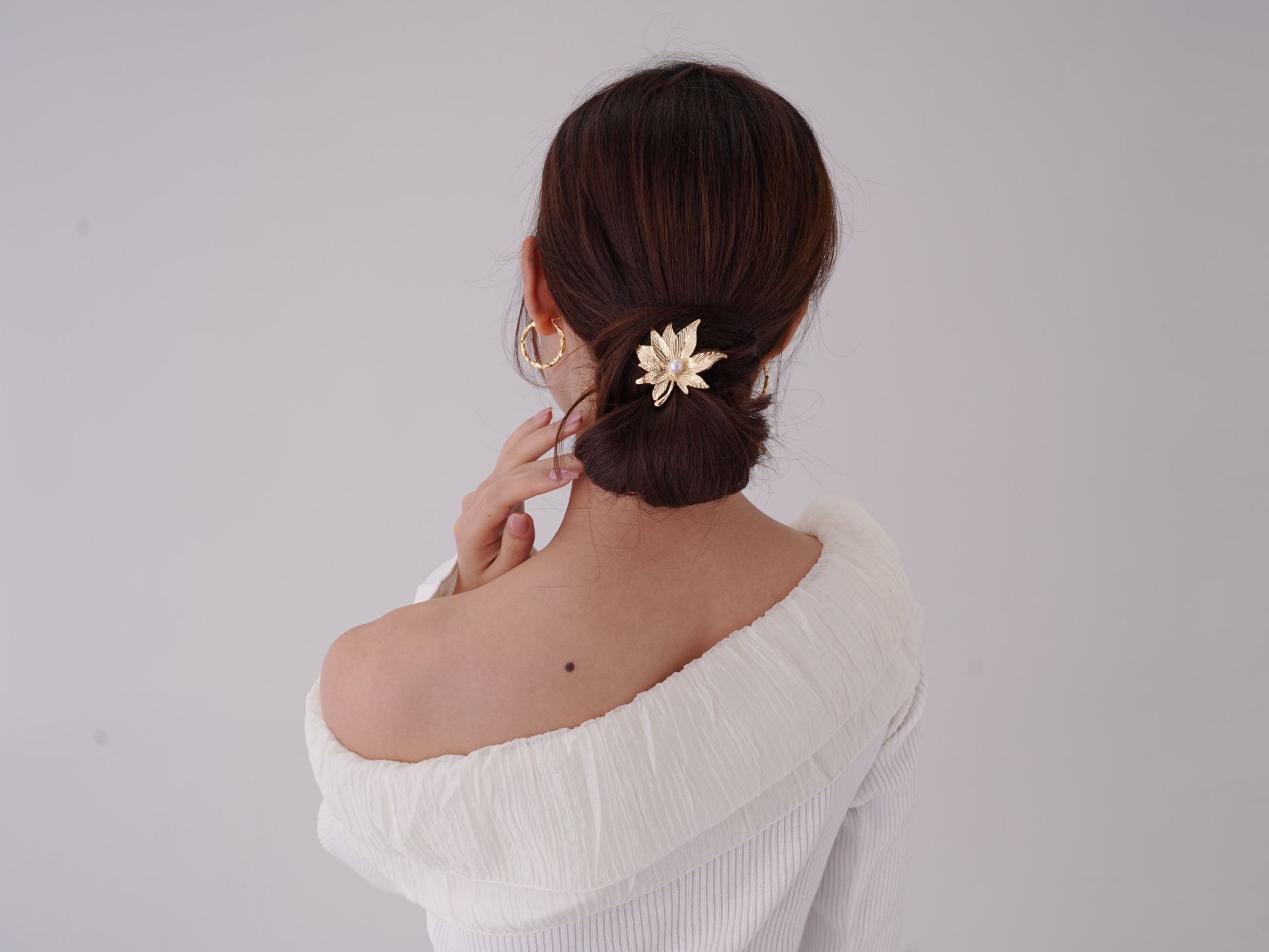 韩国小众个性奶油金复古头饰女枫叶气质百搭时尚发绳简约盘发发绳详情1