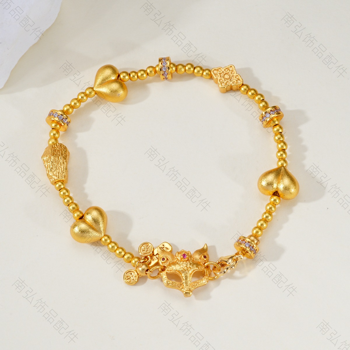 Sand gold diamond-encrusted fox mask pendant, hollowed-out LAN Yan fox necklace bracelet pendant accessory, diy handcrafted accessory pic 17