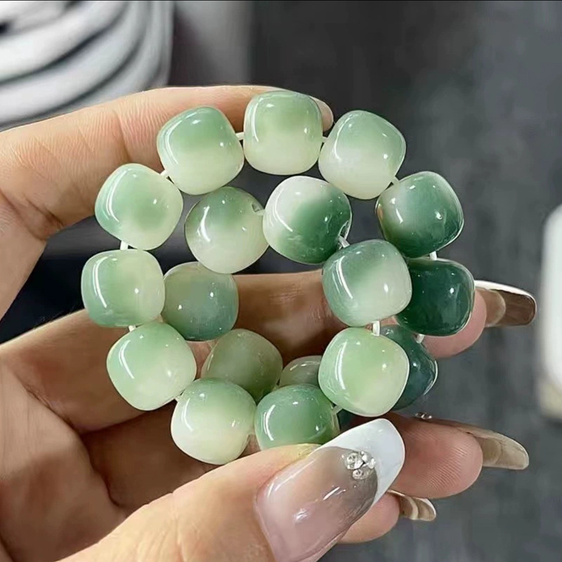 阴皮渐变绿白玉菩提子手串女小青柠绕指柔文玩菩提根佛珠菩提学生详情12