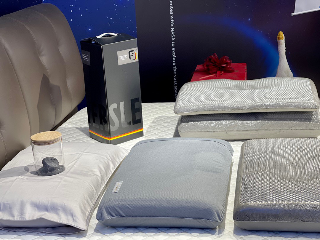 Black Gold Pillow, Graphene slow Rebound Pillow, Cool Gel Pillow, Neck Protection Pillow, student health pillow, Starry Sky Pillow pic 20